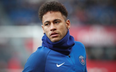 江南电竞-克瓦拉茨赫利亚帽子戏法登顶射手榜